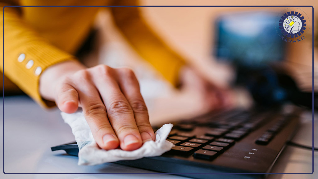وسایل مناسب برای تمیز کردن لپ تاپ